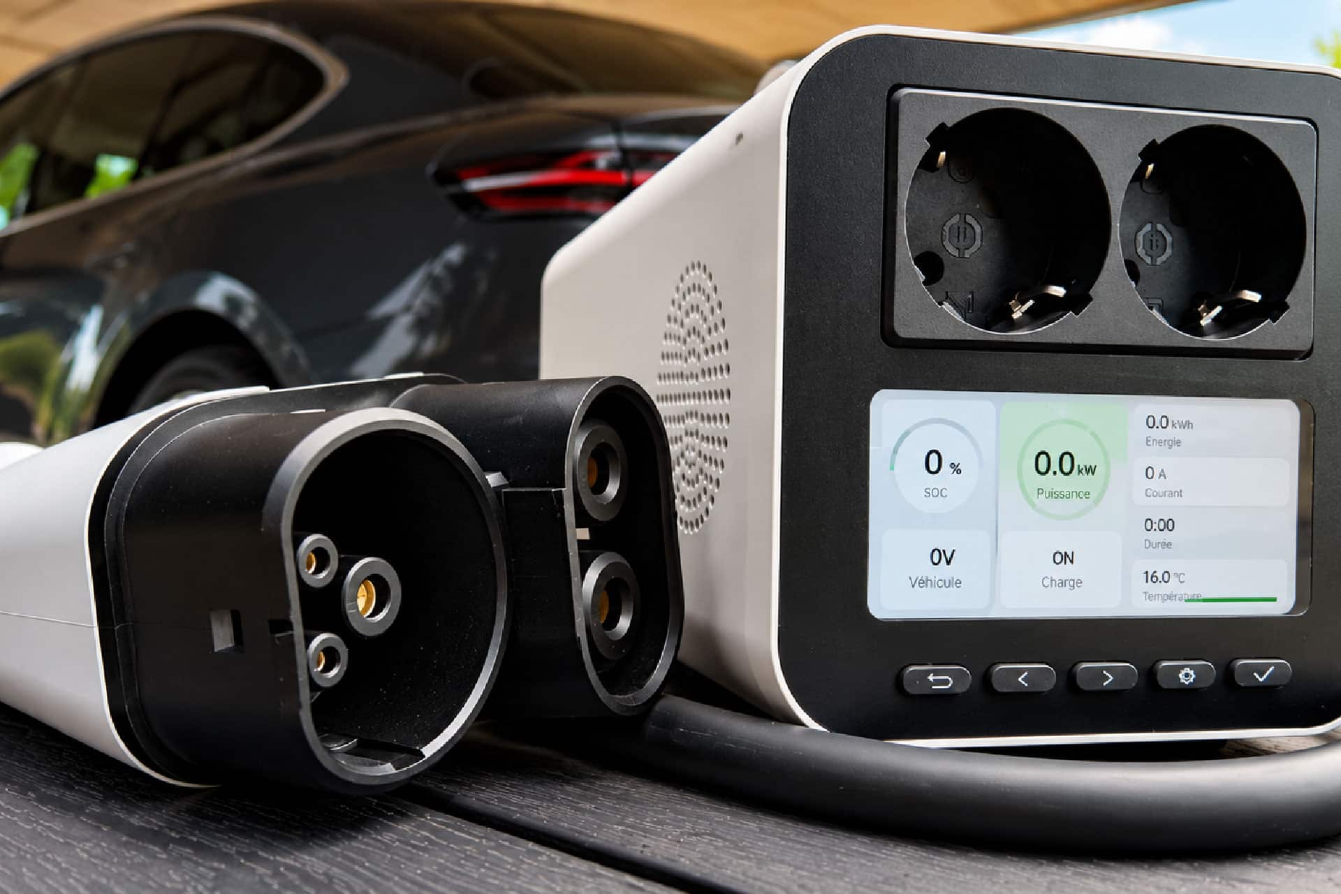 Le boîtier Tlyard transforme votre voiture électrique en batterie domestique de 7 500 W