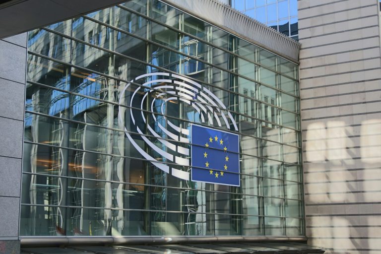 La Commission européenne ouvre une procédure d’infraction contre 18 États membres sur le partage de l’électricité – pv magazine France