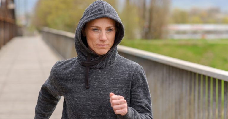 Printable &lsquo;smart&rsquo; clothing cools its wearer and generates electricity