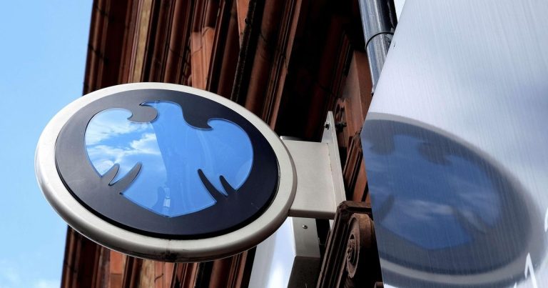 5 000 emplois remplacés par l’IA ? Barclays taille dans ses effectifs au nom des « gains d’efficacité » permis par l’intelligence artificielle
