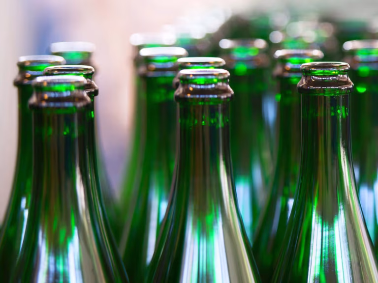 Économiser de l&rsquo;énergie grâce à des récipients en verre plus résistants aux chocs