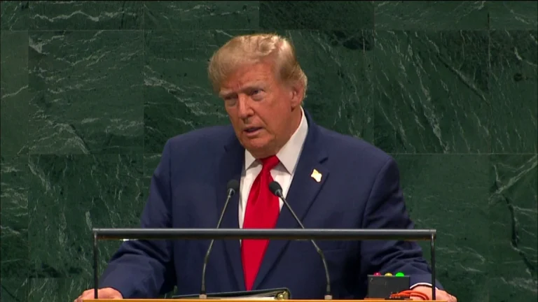 Le Groenland repousse Trump: le Parlement adopte à l&rsquo;unanimité une loi pour interdire l&rsquo;exploitation minière en eaux profondes jusqu&rsquo;en 2029