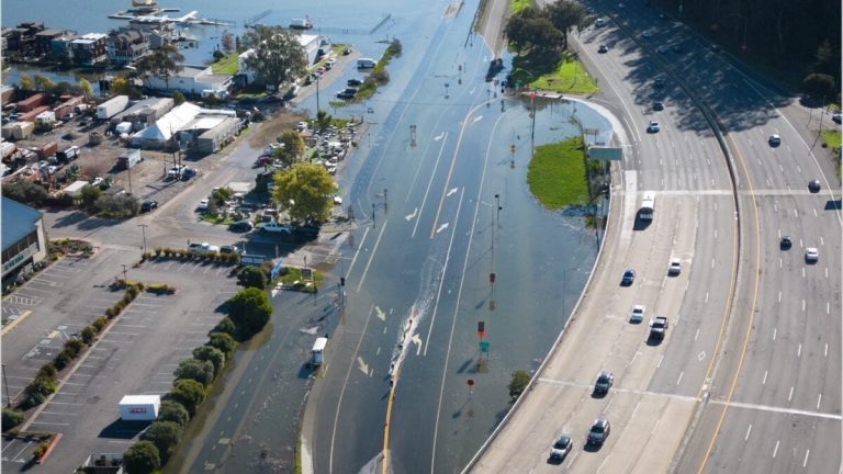 El Niño’s Record High Tides Are Flooding Bay Area Highways