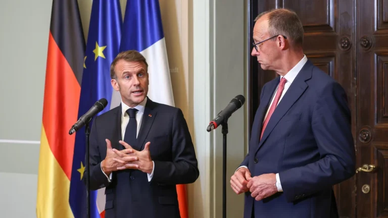 Fin du thermique en 2035 : l&rsquo;accord secret entre Macron et Merz pour sauver les moteurs à combustion