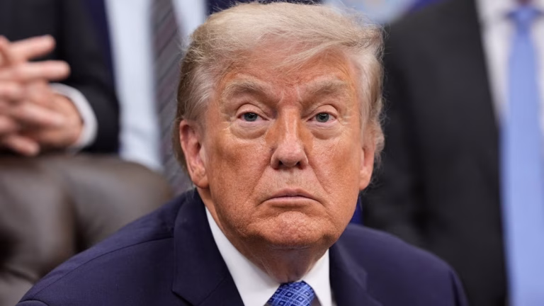 Trump scelle un accord avec Poutine pour la livraison massive de diesel russe